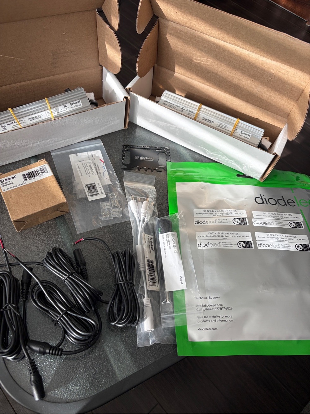 Diode LED Black and Green LED Strip Power & Connector Kit